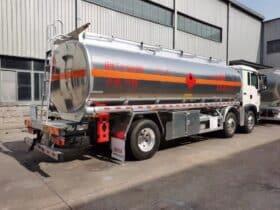 Oil Tanker Truck 24.1m³ Sinotruk Howo Small Three-Axle | Gasoline Transport