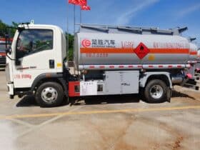 Oil Tanker Truck 7.5m³ Sinotruk Howo | Diesel, Gasoline Transport Medium