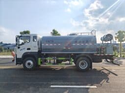 Water Sprinkler Truck 10.22m³ Foton Auman Planet