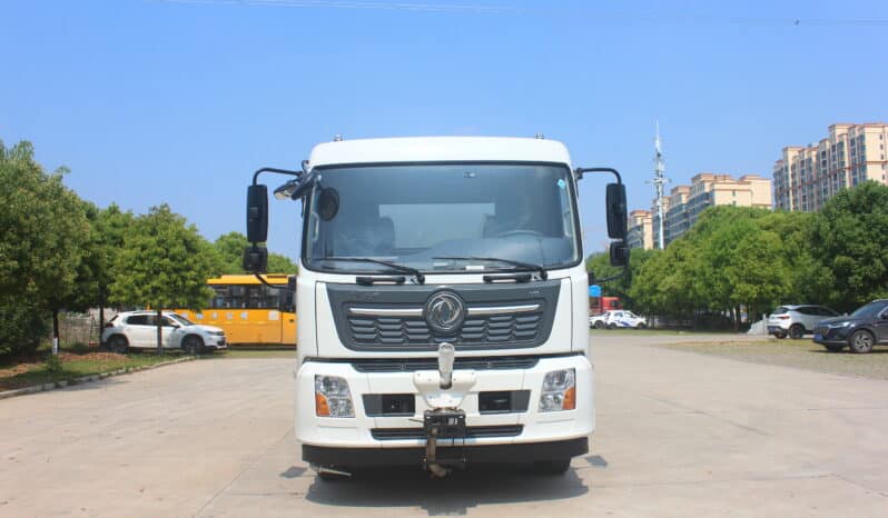 Water Sprinkler Truck 10.55m³ Dongfeng Tianjin full