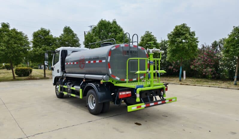 Water Sprinkler Truck 4.27m³ Dongfeng D6 full